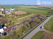 PRODEJ OPLOCENÉ ZAHRADY 650m2 S MOŽNOSTÍ VÝSTAVBY RD, cena cena v RK, nabízí 