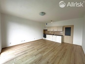 Pronájem bytu 1+kk 31 m2, České Budějovice 2, cena 12000 CZK / objekt / měsíc, nabízí Allrisk reality & finance s.r.o.