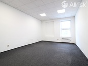 PRONÁJEM SAMOSTATNÝCH KANCELÁŘÍ 26 m2 A 30 m2, BRNO-JIH, cena 150 CZK / m2 / měsíc, nabízí Allrisk reality & finance s.r.o.