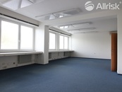 PRONÁJEM RŮZNĚ VELKÝCH, KLIMATIZOVANÝCH, KANCELÁŘÍ 14-176 m2 V PROVOZNÍ BUDOVĚ - BRNO-SEVER
