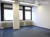 PRONÁJEM KANCELÁŘÍ 18, 27m2 ČI KANCELÁŘSKÝCH CELKŮ OD 80m2, BRNO-PONAVA, cena 141 CZK / m2 / měsíc, nabízí Allrisk reality & finance s.r.o.