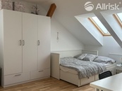 Pronájem bytu 1+kk 37 m2, Krnov - Pod Cvilínem, cena 7500 CZK / objekt / měsíc, nabízí 