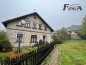 Prodej rodinného domu se stodolou, velkou zahradou a stavebními pozemky v Kamenickém Šenově, cena cena v RK, nabízí Nikol Eiseltová - FINIA - Realitní agentura