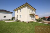 Pronájem rodinného domu se zahradou: Praha - Průhonice, Pod Valem II, cena 75000 CZK / objekt / měsíc, nabízí ORION Realit s.r.o.