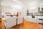 Pronájem bytu s balkonem: Praha 2 - Vinohrady, Italská, cena 42500 CZK / objekt / měsíc, nabízí ORION Realit s.r.o.