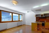 Pronájem mezonetového bytu s terasou: Praha 4 - Nusle, Hvězdova, cena 39900 CZK / objekt / měsíc, nabízí ORION Realit s.r.o.