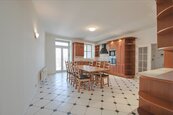 Pronájem mezonetového bytu s terasou: Praha 2 - Vinohrady, Italská, cena 65000 CZK / objekt / měsíc, nabízí ORION Realit s.r.o.