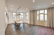 Pronájem luxusního bytu: Praha 3 - Vinohrady, Laubova, cena 5392 EUR / objekt / měsíc, nabízí ORION Realit s.r.o.