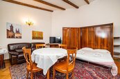 Pronájem zařízeného bytu: Praha 2 - Vinohrady, Italská, cena 900 EUR / objekt / měsíc, nabízí ORION Realit s.r.o.