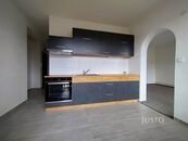Byt, 4+1, pronájem, Přeštěnice, Písek, cena 12000 CZK / objekt / měsíc, nabízí 