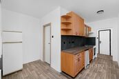 Byt, 2+1, pronájem, V křovinách, Povel, Olomouc, cena 15500 CZK / objekt / měsíc, nabízí 