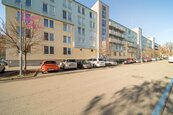 Pronájem 2 kk s balkonem a vlastním parkovacím stáním - Brno., cena 18000 CZK / objekt / měsíc, nabízí Glanc REAL Servis s.r.o.