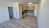 Pronájem bytu 2+kk, 60m2 ve Velkých Přílepech, cena 22900 CZK / objekt / měsíc, nabízí 