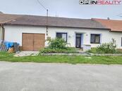 Rodinný dům 4+1, 180 m2, pozemek 723 m2 Vedrovice, cena 3750000 CZK / objekt, nabízí OPENREALITY, realitní kancelář, s.r.o.