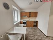 Pronájem, byt 2+kk, 46 m2, Znojemská, Pohořelice, cena 13000 CZK / objekt / měsíc, nabízí 