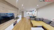 Prodej bytu 3+1 se sklepem a lodžií, 86 m², Strážnice, cena 6299000 CZK / objekt, nabízí OPENREALITY, realitní kancelář, s.r.o.