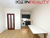 Pronájem bytu 2+kk s lodžií, 35 m2 Přerov, ul. U Výstaviště, cena 11000 CZK / objekt / měsíc, nabízí 