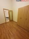 Pronájem bytu 1+1, 33 m2, cena 13000 CZK / objekt / měsíc, nabízí 
