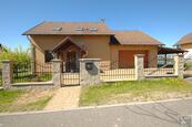 Pěkný moderní nízkoenergetický RD 5 +KK s garáží pro 2 vozidla a zimní zahradou v k.ú. Jenišovice , cena 12900000 CZK / objekt, nabízí RK Hrabák & Cerman & Nachtnebl