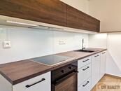 Pronájem bytu 2+kk Třída Jiřího Pelikána, Olomouc, cena 17000 CZK / objekt / měsíc, nabízí 