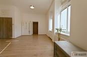 Pronájem bytu 2+kk, ul. Holická, Olomouc, cena 14500 CZK / objekt / měsíc, nabízí 