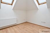 Pronájem bytu 2+kk, ul. Holická, Olomouc, cena 15000 CZK / objekt / měsíc, nabízí 