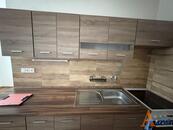 Nabízíme pronájem bytové jednotky 2+1, v ulici Dřínovská 4595/9, Chomutov., cena 11000 CZK / objekt / měsíc, nabízí 