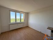 Nabízíme pronájem bytové jednotky 1+1, v ulici Kamenná 5092, Chomutov., cena 9200 CZK / objekt / měsíc, nabízí 