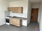 Nabízíme pronájem částečně zařízené bytové jednotky 1+1, v ulici Krušnohorská 1669, Jirkov., cena 9200 CZK / objekt / měsíc, nabízí AZ Reality Team, Jirkov