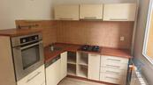 Nabízíme pronájem bytové jednotky 2+1 s lodžií, v ulici Dřínovská 4743, Chomutov, cena 11000 CZK / objekt / měsíc, nabízí 