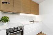 Pronájem krásného bytu 1+1 po kvalitní rekonstrukci, ul. Ludvíka Podéště, Ostrava - Poruba, cena 11500 CZK / objekt / měsíc, nabízí RE/MAX Centrum, Ostrava