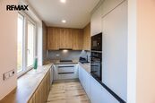 Podnájem zrekonstruovaného bytu 3+kk, ulice Ukrajinská, Ostrava - Poruba, cena 15500 CZK / objekt / měsíc, nabízí 