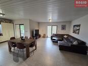 REZERVOVÁNO - Prodej RD 5+kk s bazénem na pozemku o celkové výměře 1 321 m2 v Chotěbuzi, cena 6950000 CZK / objekt, nabízí REGIO Reality s.r.o