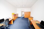 Pronájem kancelářských prostor (39,8 m2), Praha 7 - Holešovice, Jablonského, cena 8700 CZK / objekt / měsíc, nabízí 