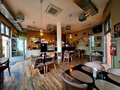 Pronájem restaurace / kavárny (82 m2), Praha 8 - Kobylisy, Čumpelíkova, cena 27000 CZK / objekt / měsíc, nabízí 