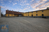 Pronájem komerčních prostor 220 m2 - sklad / výroba / dílna, Hostomice pod Brdy, cena 25000 CZK / objekt / měsíc, nabízí 