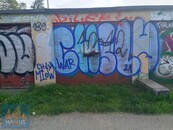 Pronájem garáže, Praha 10 - Vršovice, U seřadiště, cena 3600 CZK / objekt / měsíc, nabízí 