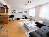 Moderní a prostorný byt 2+kk s garážovým stáním | Praha 8 - Dolní Chabry, cena 23000 CZK / objekt / měsíc, nabízí 
