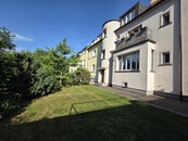 Pronájem bytu 3+kk/zimní zahrada (91 m2), Praha 10 - Strašnice, Na Třebešíně, cena 30000 CZK / objekt / měsíc, nabízí 