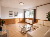 Prostorný byt 3+1 v rodinném domě | 116 m2 | Praha 4, cena 29000 CZK / objekt / měsíc, nabízí 