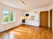 Pronájem nového bytu 2+kk, 48 m2, balkon, parkování - Praha 6, Nebušice, cena 25000 CZK / objekt / měsíc, nabízí 