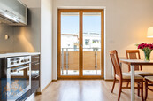 Nabídka novostavby 2+kk s balkonem (50 m2) v širším centru, Praha 5 - Smíchov, ul. Na Zatlance, cena 24900 CZK / objekt / měsíc, nabízí 