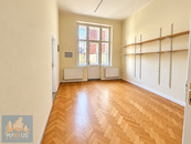 Pronájem komerčních prostor (64 m2), Praha 7 - Holešovice, U Průhonu, cena 20000 CZK / objekt / měsíc, nabízí Maxxus reality