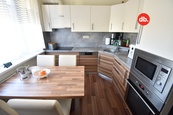 Prodej bytu 3+1 79 m2, Chodov, cena 3280000 CZK / objekt, nabízí 
