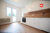 Pronájem bytu 2+1 59 m2, Nová Role, cena 12000 CZK / objekt / měsíc, nabízí 