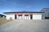 Pronájem bytu 5+kk v novostavbě RD, 130 m2, terasa, zahrada - Včelná