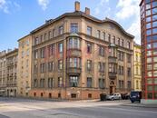 Prostorný byt 3+1, 93 m2 + vlastní sklep 12 m2 - centrum Českých Budějovic