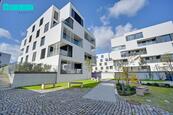 Pronájem luxusní novostavby bytu nacházející se v nově vzniklé projektu Šantovka Living v Olomouci., cena 26900 CZK / objekt / měsíc, nabízí 