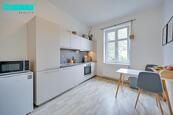 Pronájem prostorného cihlového bytu 1+1 s šatnou | Rooseveltova, Olomouc, cena 10900 CZK / objekt / měsíc, nabízí 
