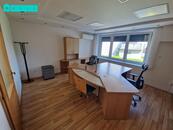 Pronájem kanceláře v moderní, klimatizované budově na ulici Táboritů v Olomouci, cena 7900 CZK / objekt / měsíc, nabízí Musil reality